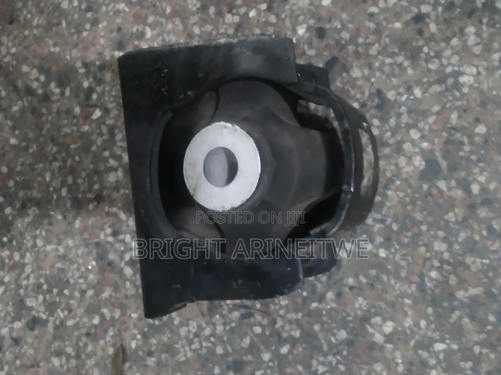 Front Engine Mounting for Harrier Kawundu