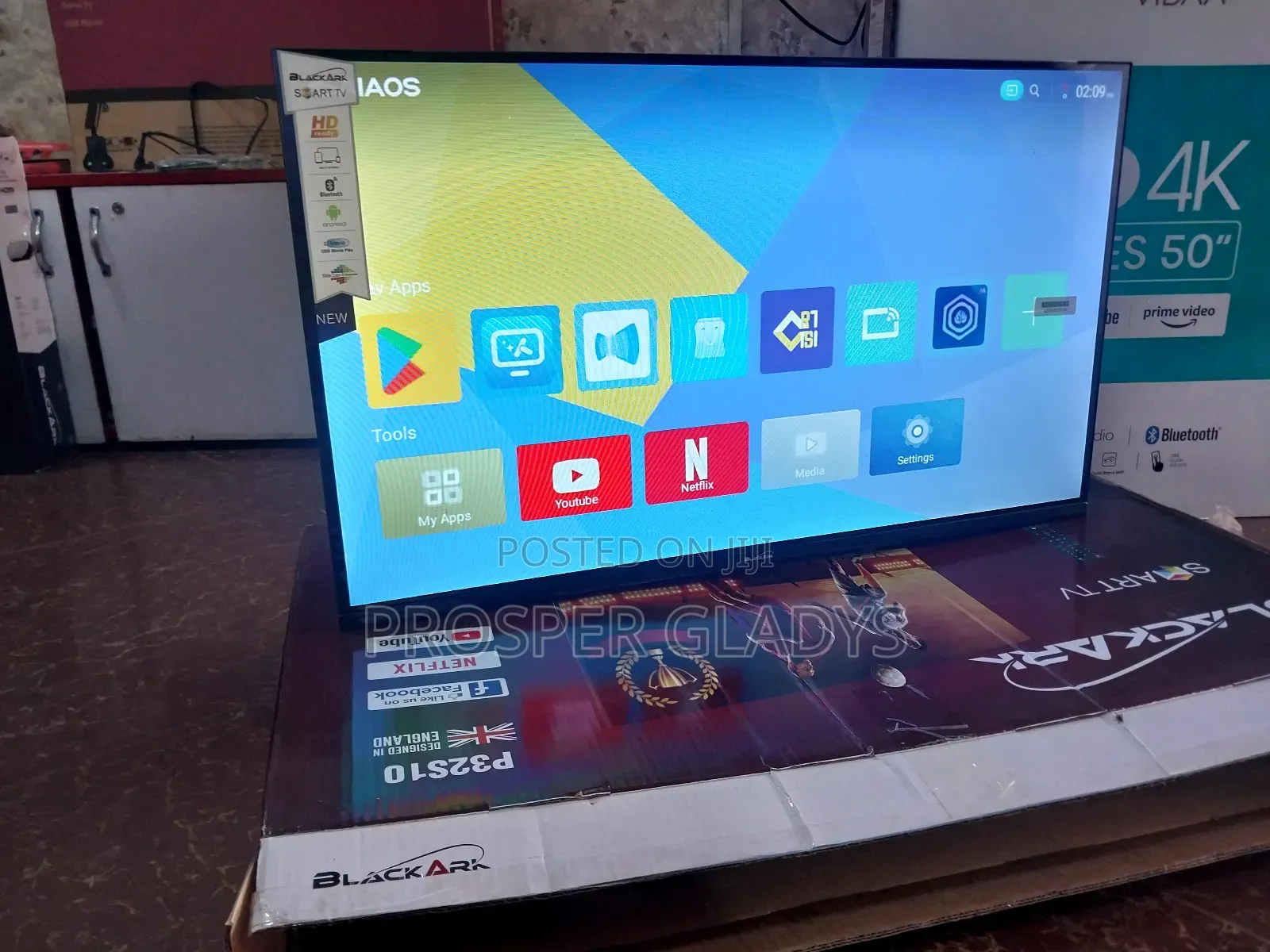 32 Inches Led Blackark Smart Digital Flat Screen Flameless.
