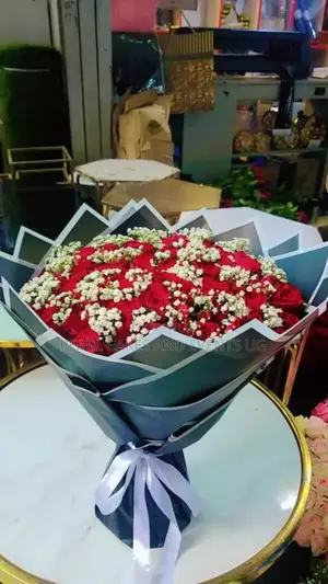 Love Package Surprises Gifts Flowers Roses Black Wrap 880gfk