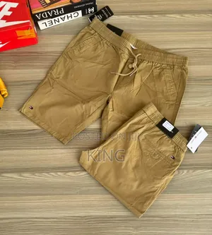 Gothic Tommy Kaki Shorts