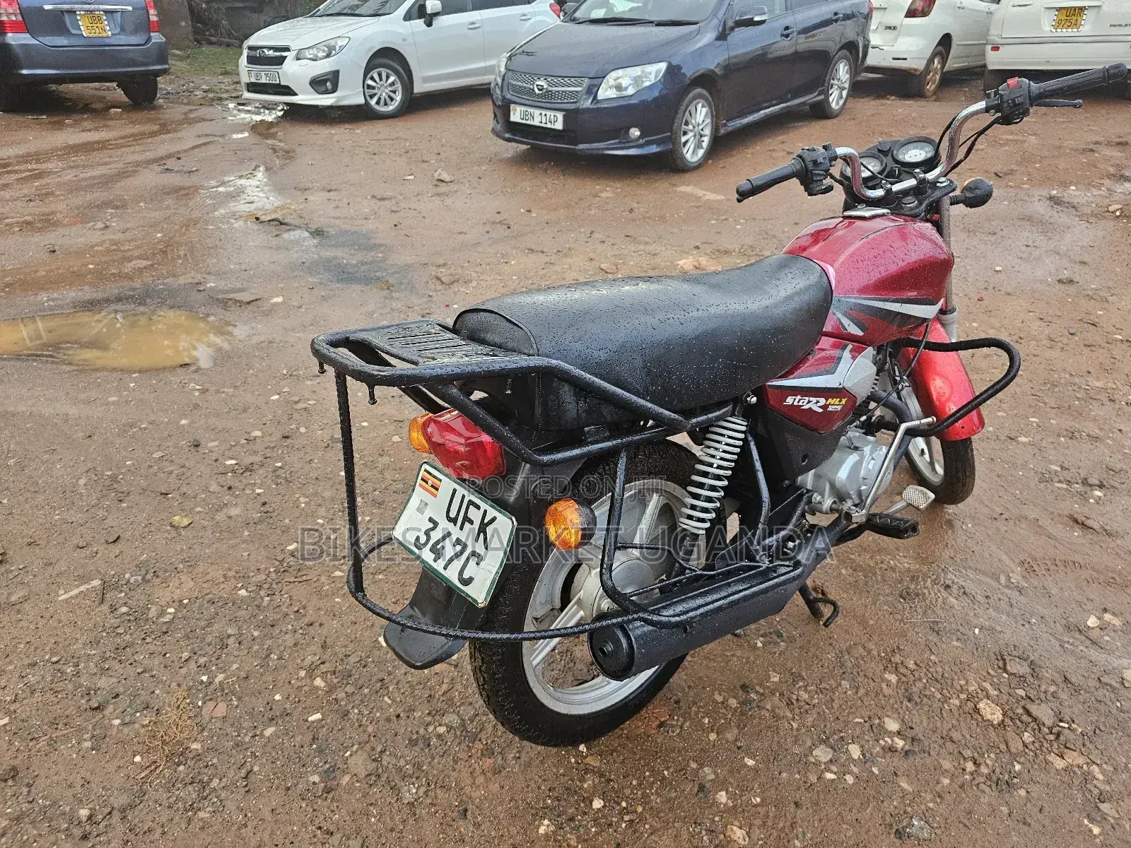 TVS HLX 125 2022 Red