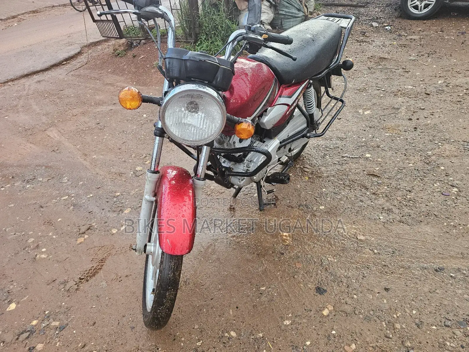 TVS HLX 125 2022 Red