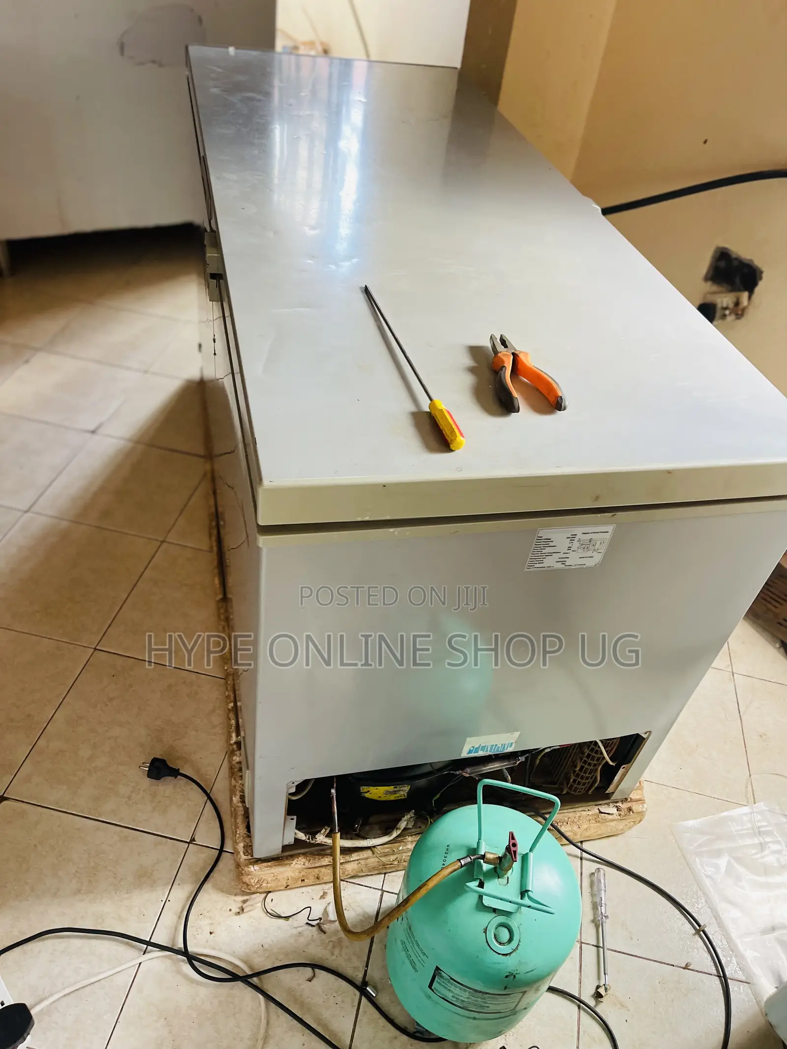 Freezer Fridge Gas Refilling Masters