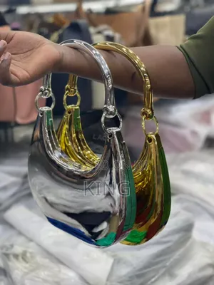 Classic Ladies Shoulder Bag