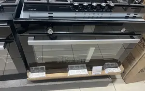 Titan 90cm by 60cm Original Bulit in Oven