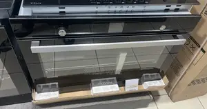Titan Bulit in Oven 90cm by 60cm Authentic