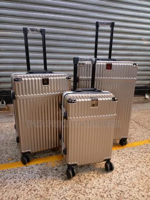 Original Plastic Suitcases in (3pcs )