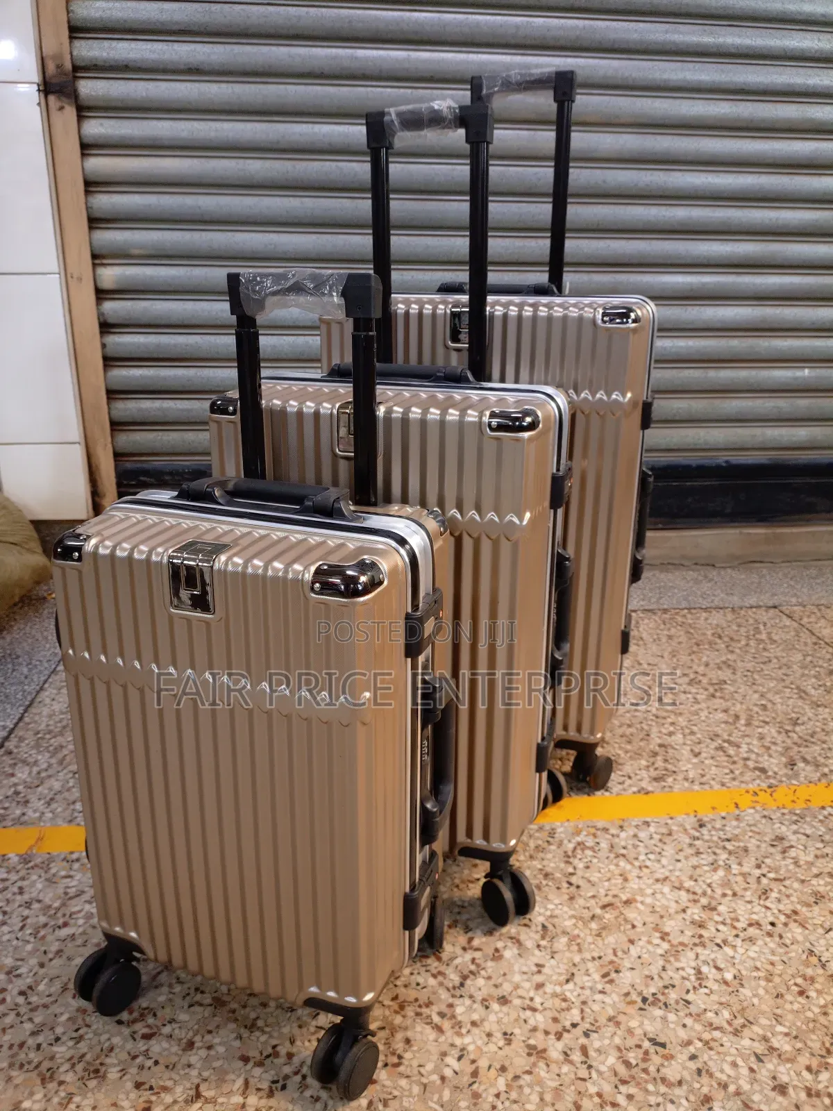 VIP Plastic Suitcases in (3PCS)