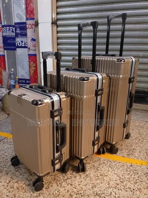 Plastic Suitcases in ( 3PCS )