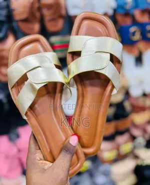 Amor Ladies Classic Open Sandals