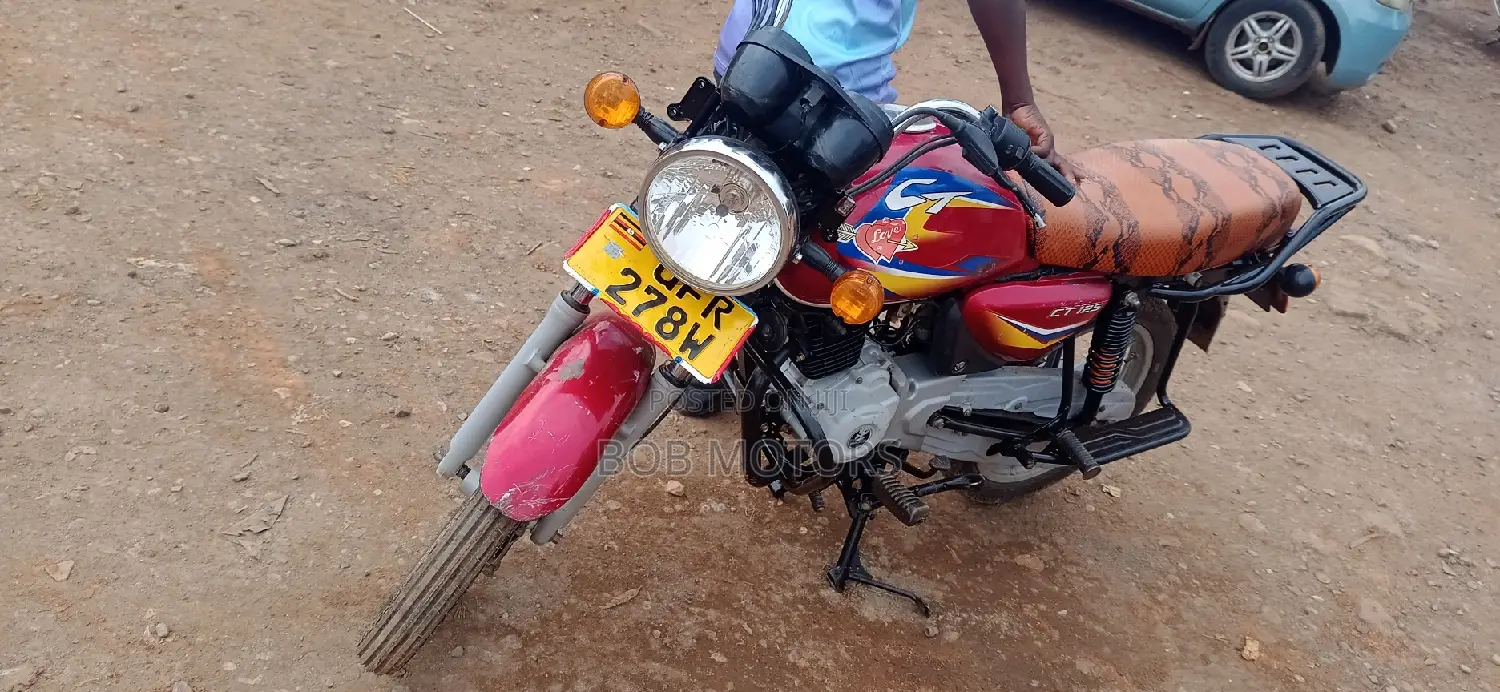 Bajaj CT 110X 2022 Red