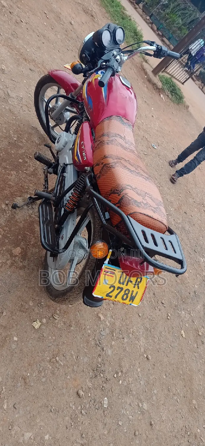 Bajaj CT 110X 2022 Red