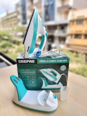 Geepas Commercial Steam Station