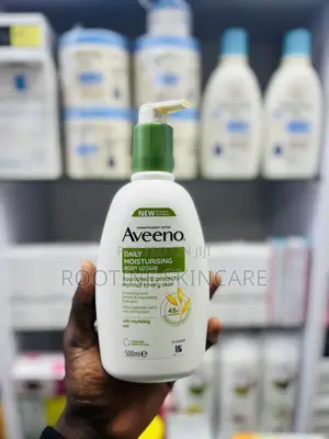 Aveeno Daily Moisturising Body Lotion Normal to Dry Skin.