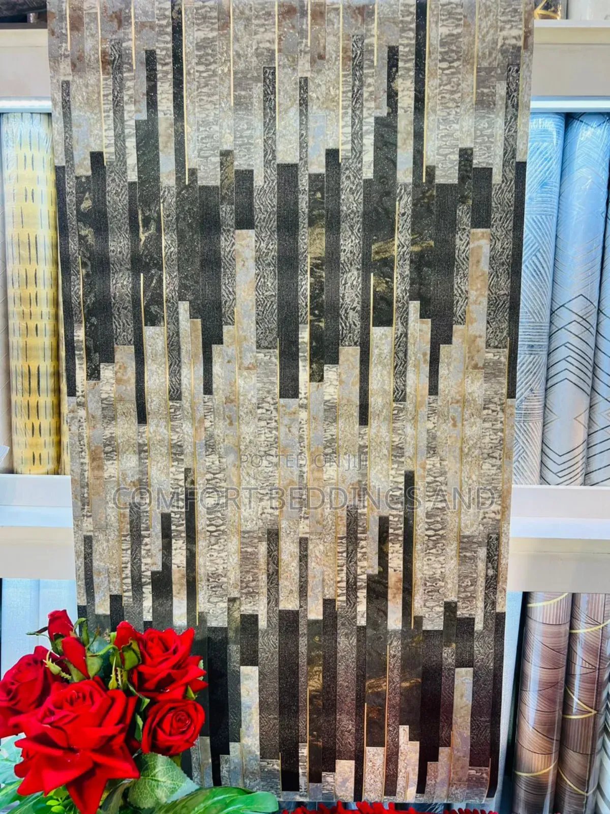 Wallpapers Stripped Gray