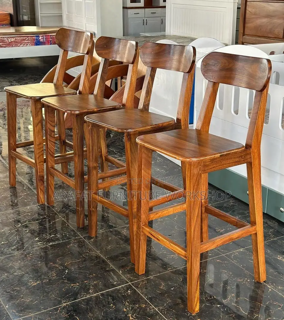 Mugavu Kitchen Highland Stool/ Bar/ Counter Stool