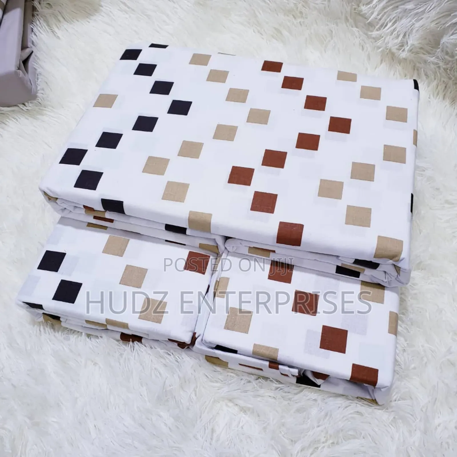 White Strapped Bedsheeets 6*6 Cotton