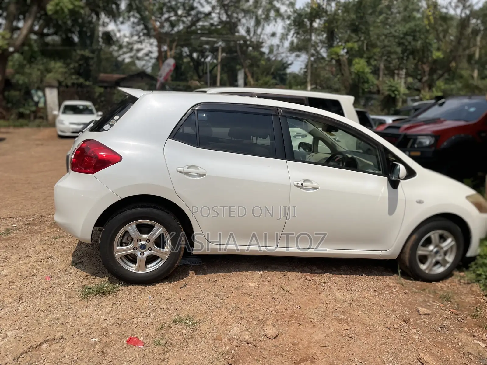 Toyota Auris 2010 White