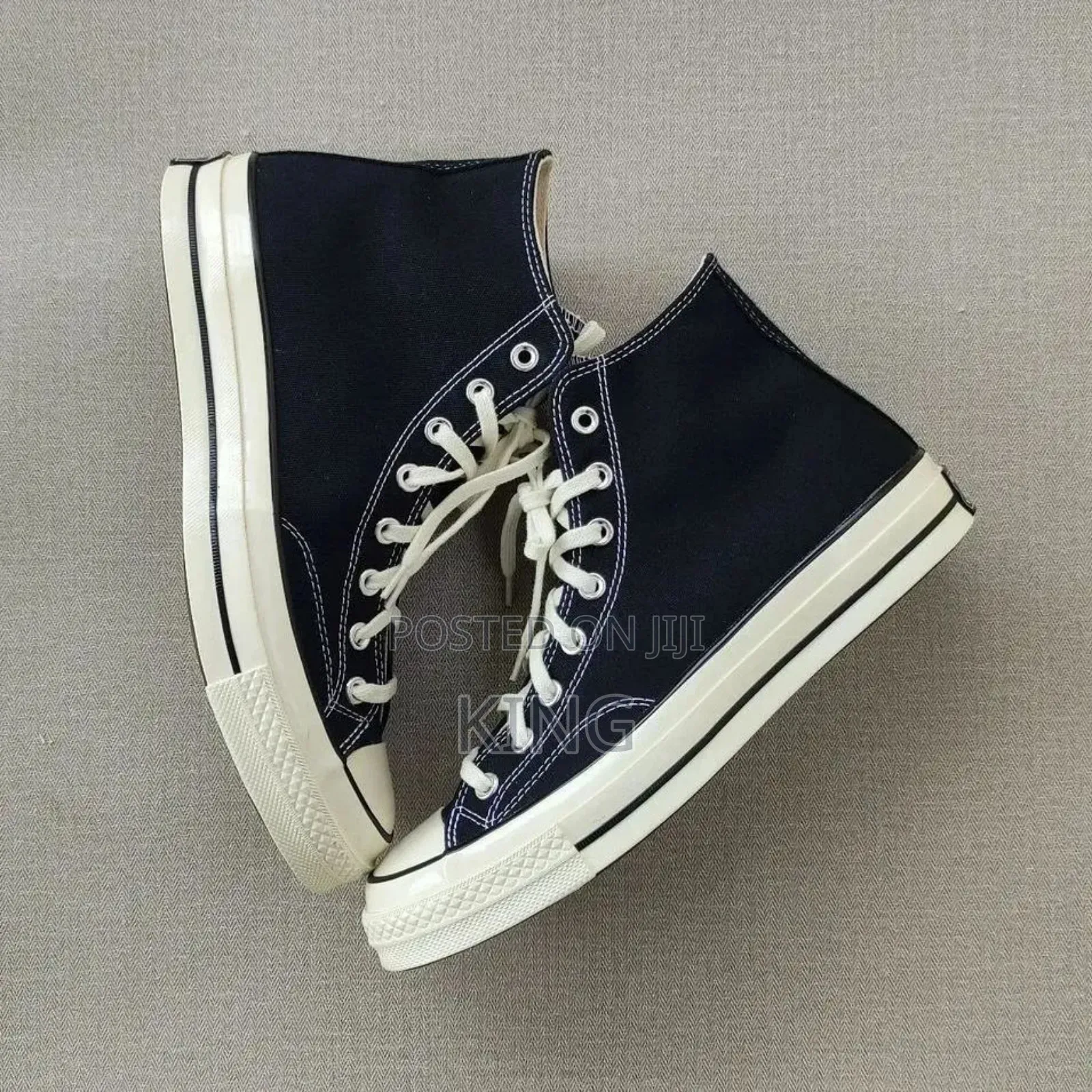 Canvas Chuck Taylor 70 Boots. Black and White