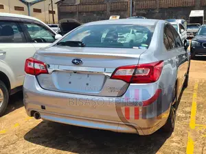 Subaru Legacy 2015 Silver