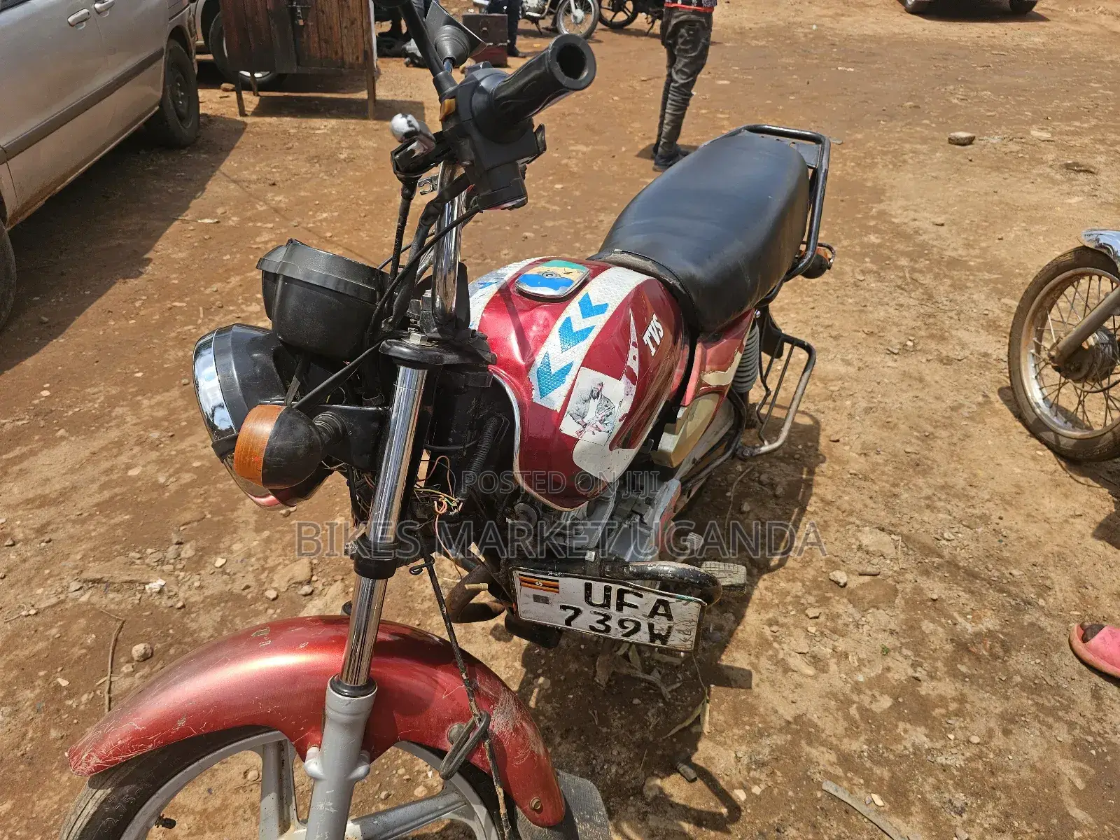 TVS HLX 125 2019 Red