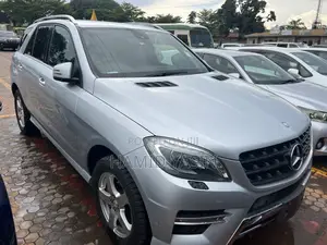 Mercedes-Benz M Class 2012 Silver