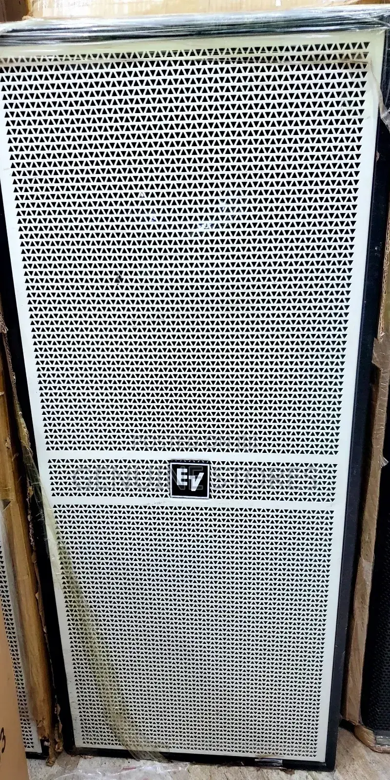 Professional EV Speaker
