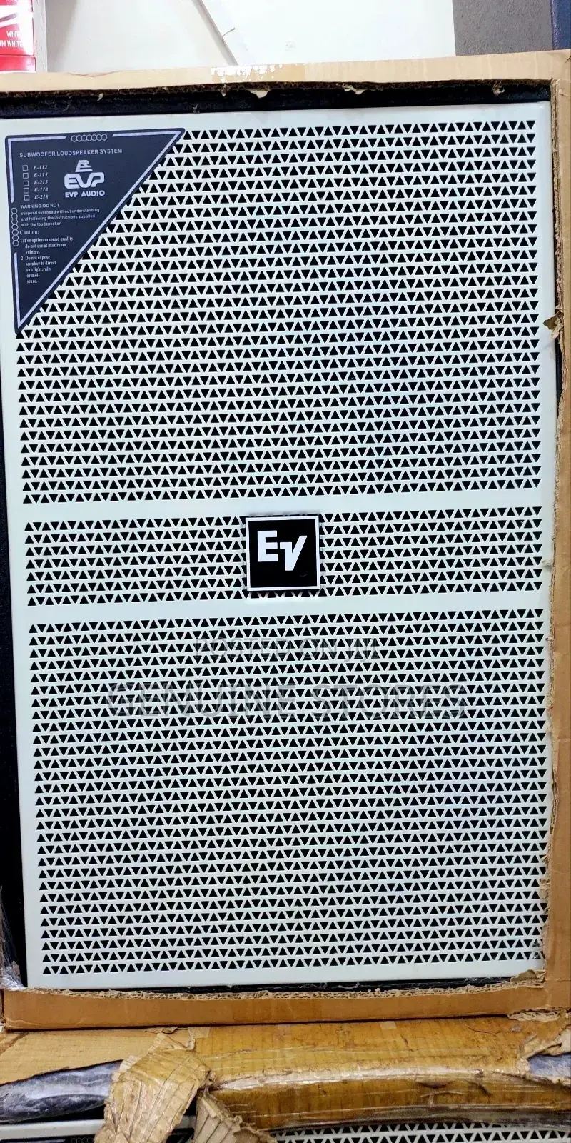 Ev Middle Range Speaker