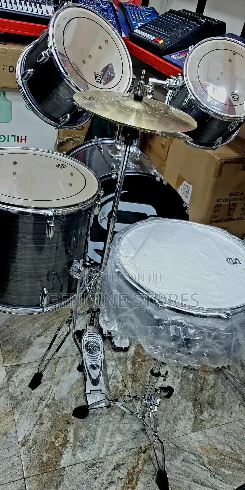 Full Si Drum Set