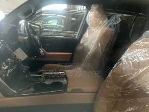 New Lexus LX 2022 White