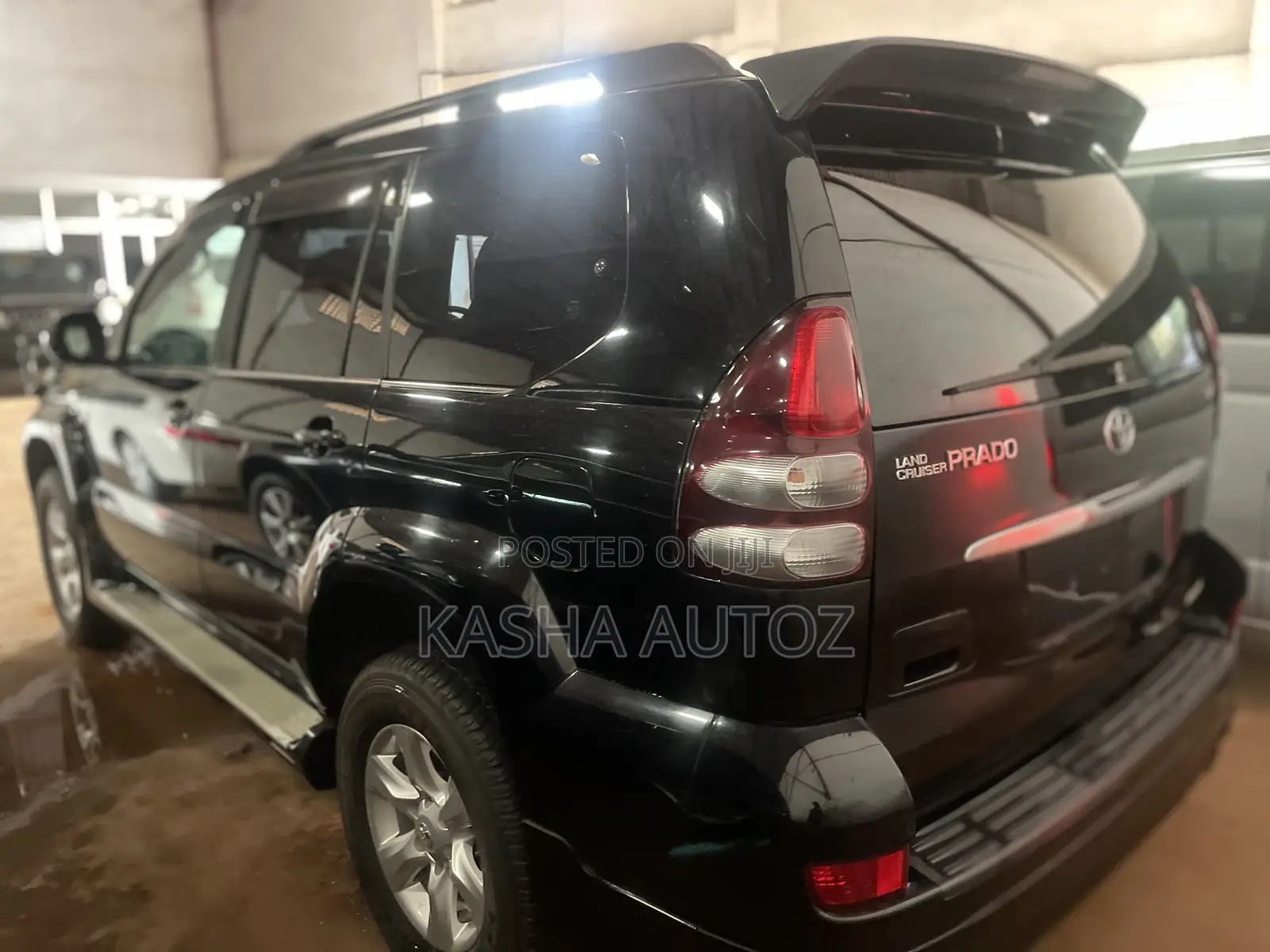 Toyota Land Cruiser Prado 2010 Black