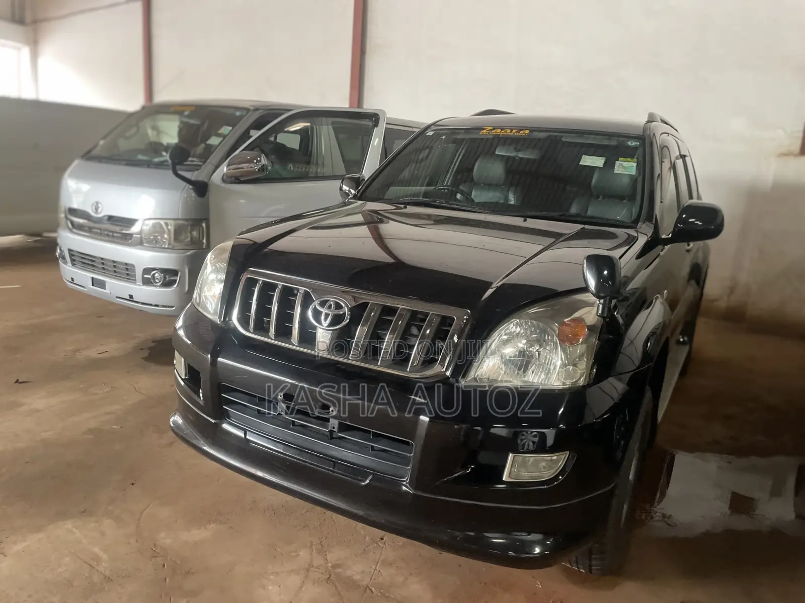 Toyota Land Cruiser Prado 2010 Black