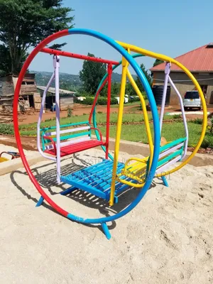 Round Swing