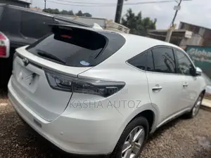 Toyota Harrier 2014 White