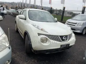 Nissan Juke 2011 White