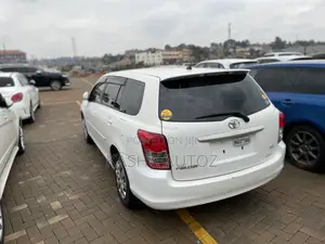 Toyota Corolla Fielder 2010 White