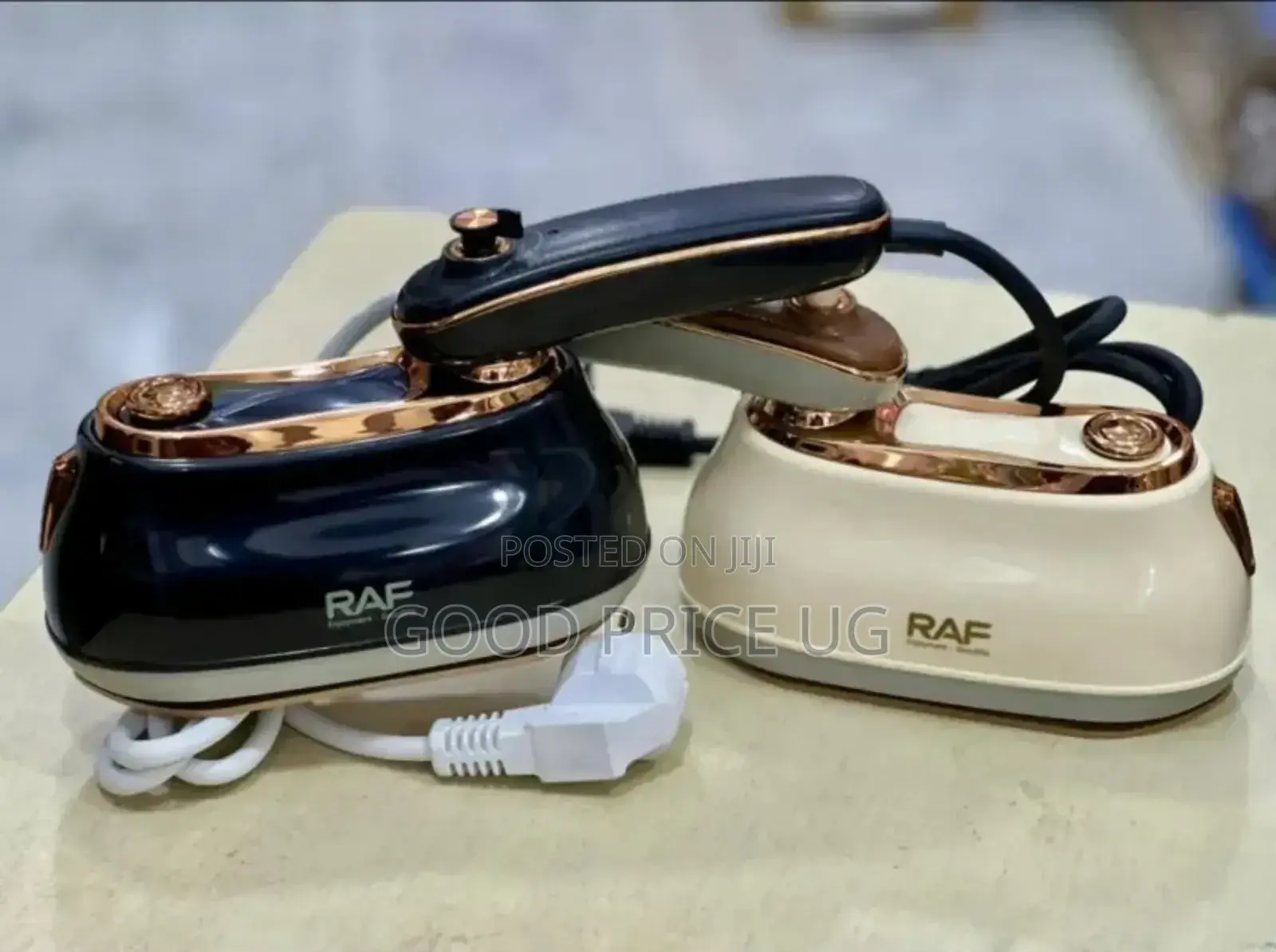 RAF Travel Iron
