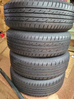 195 65 R15 Used Bridgestone Japan Very Good Item N Strong 