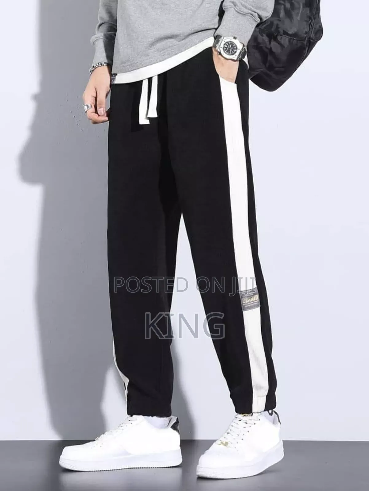 Sooth Regular Fit Sweater Pants