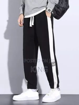 Sooth Regular Fit Sweater Pants