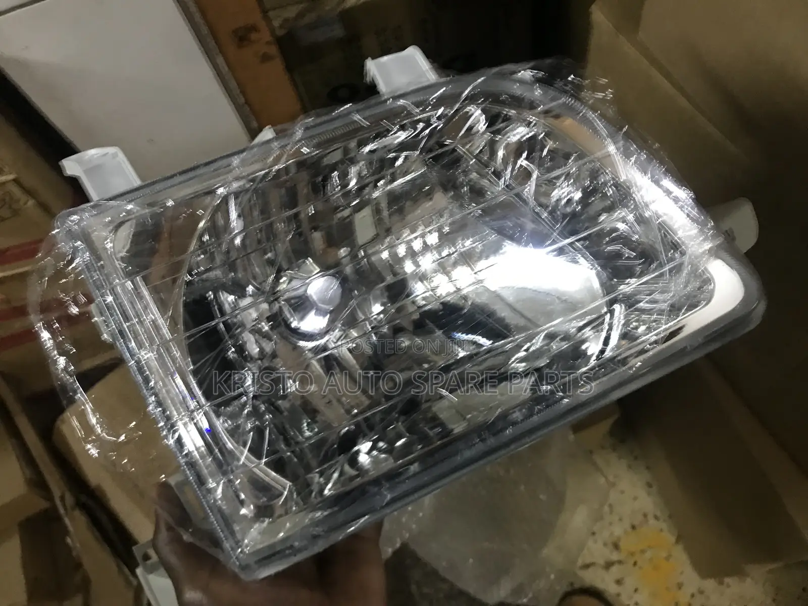 Headlamps Noah Old Model