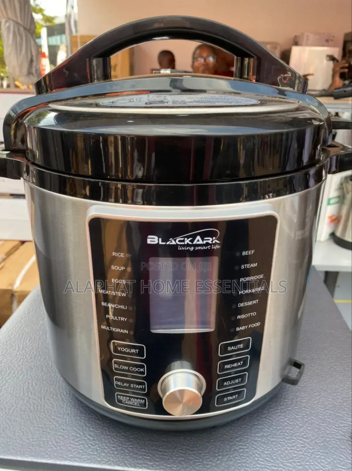 Black Ark Pressure Cooker -