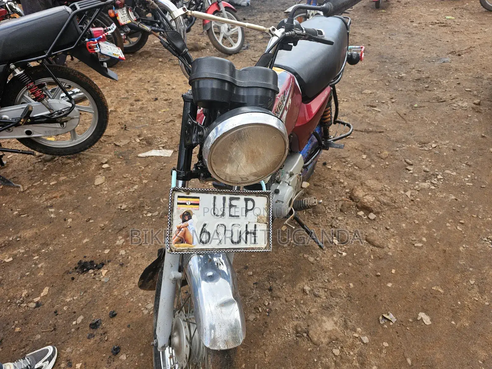 Bajaj Boxer 2018 Red