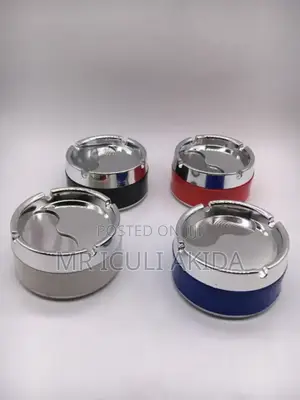 Portable Household Ash Tray With Stainless Steel Lid Cover