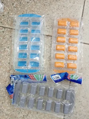12 Partition Ice Cube Tray