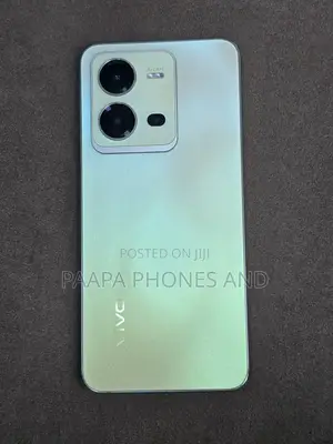 Vivo V25e 256 GB White