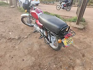 Bajaj Boxer 2017 Red