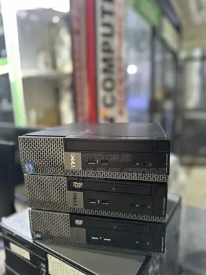 Desktop Computer Dell OptiPlex 7010 4GB Intel Core i3 HDD 500GB