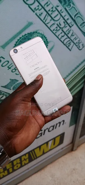 Oppo A57 64 GB Silver