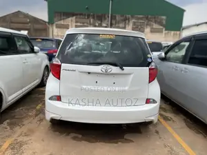 Toyota Ractis 2011 White